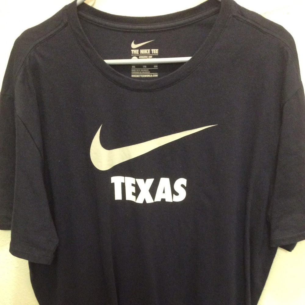 Nike The Nike Tee Graphic Shirt Size XXL